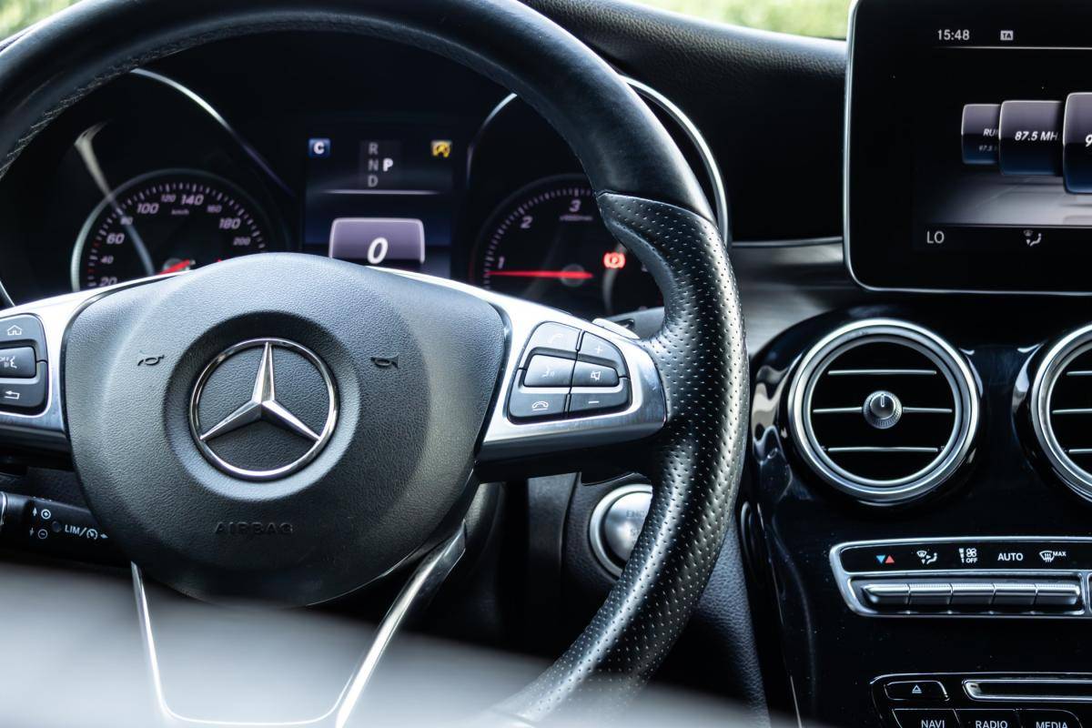 mercedes-benz-glc-2018-diesel-2143cc