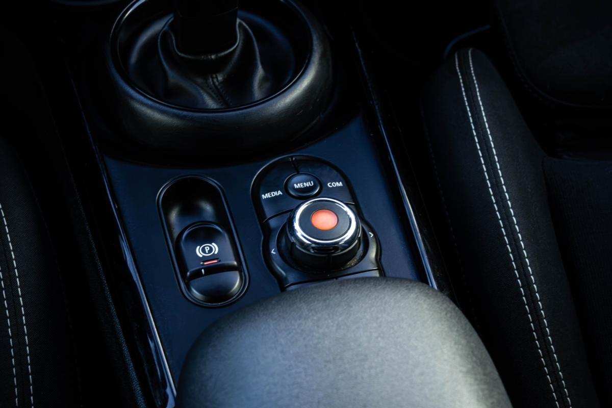 mini-clubman-2021-diesel-1496cc