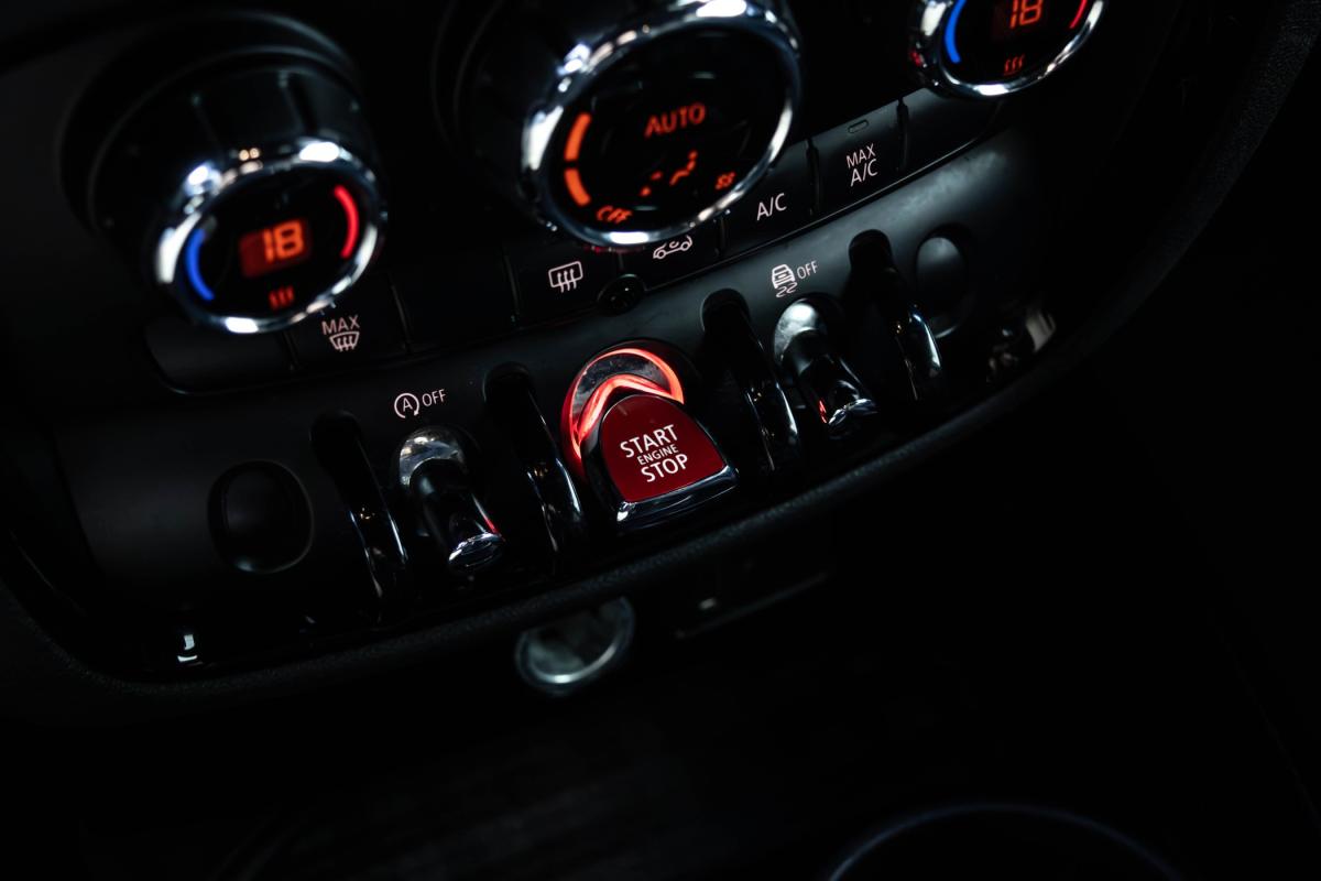 mini-clubman-2021-diesel-1496cc