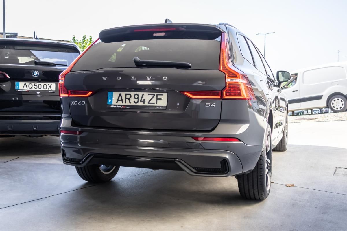 volvo-xc60-2022-diesel-1969cc