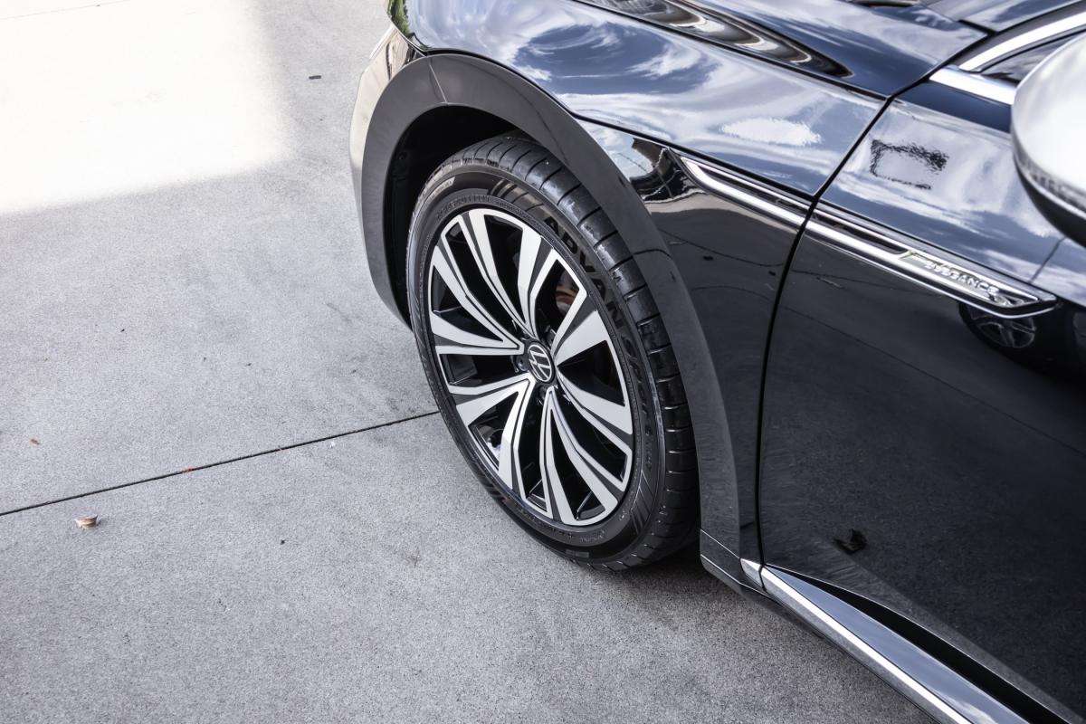 volkswagen-arteon-2023-hibrido-a-gasolina-1395cc