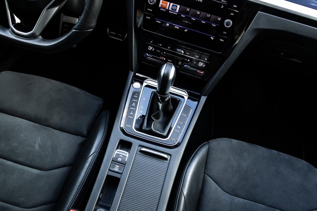 volkswagen-arteon-2023-hibrido-a-gasolina-1395cc