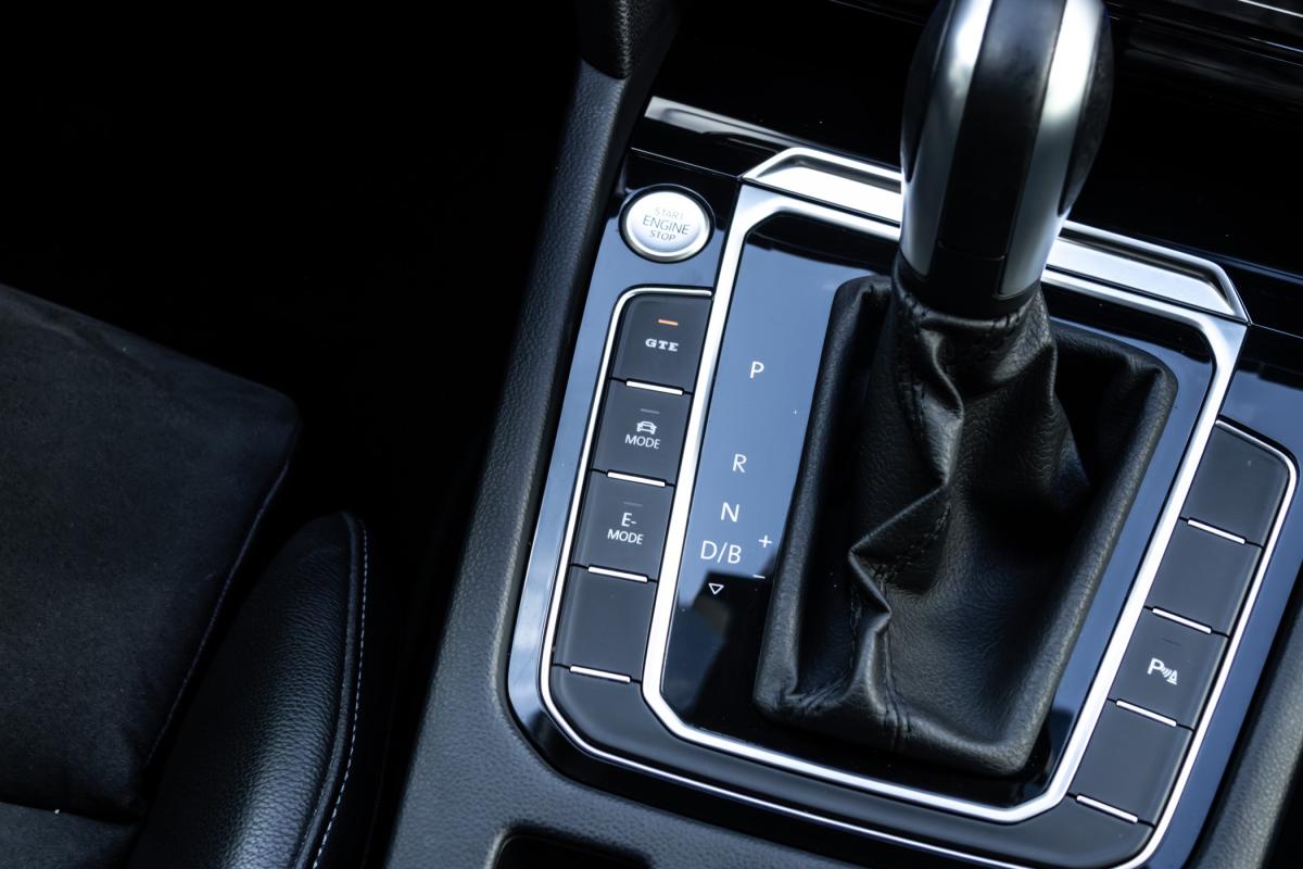volkswagen-arteon-2023-hibrido-a-gasolina-1395cc