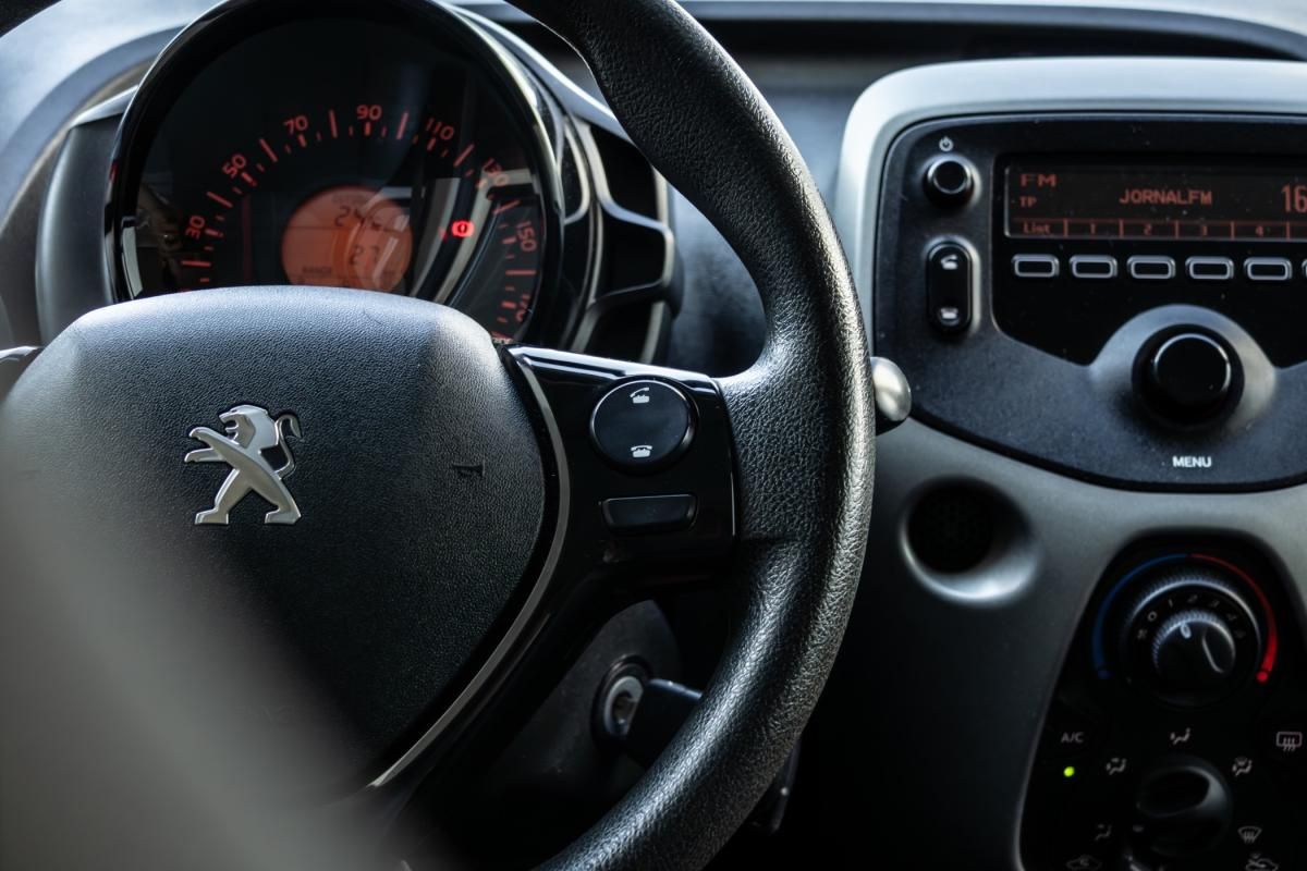 peugeot-108-2016-gasolina-998cc