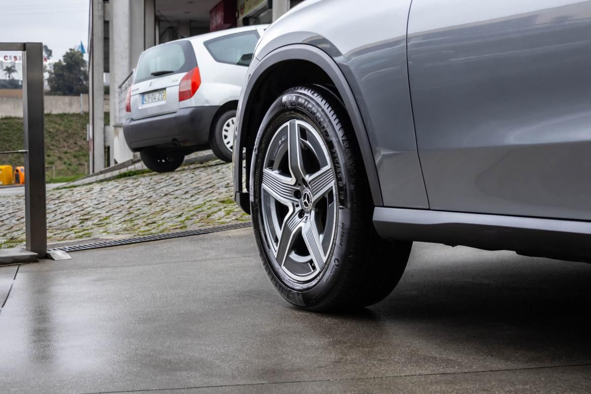 mercedes-benz-glc-2023-diesel-1993cc