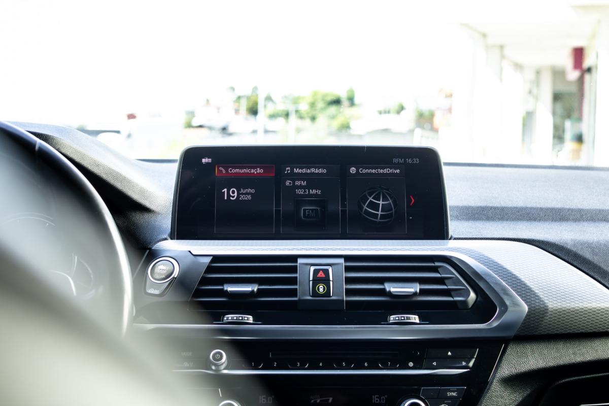 bmw-x4-2019-diesel-1995cc
