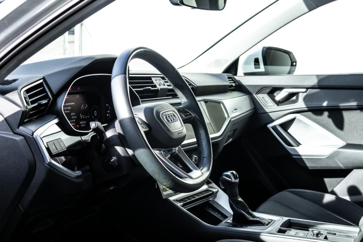 audi-q3-2023-diesel-1968cc