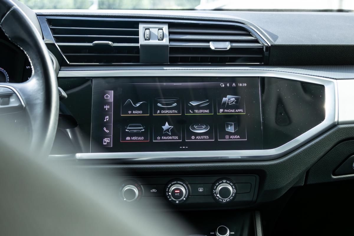audi-q3-2023-diesel-1968cc
