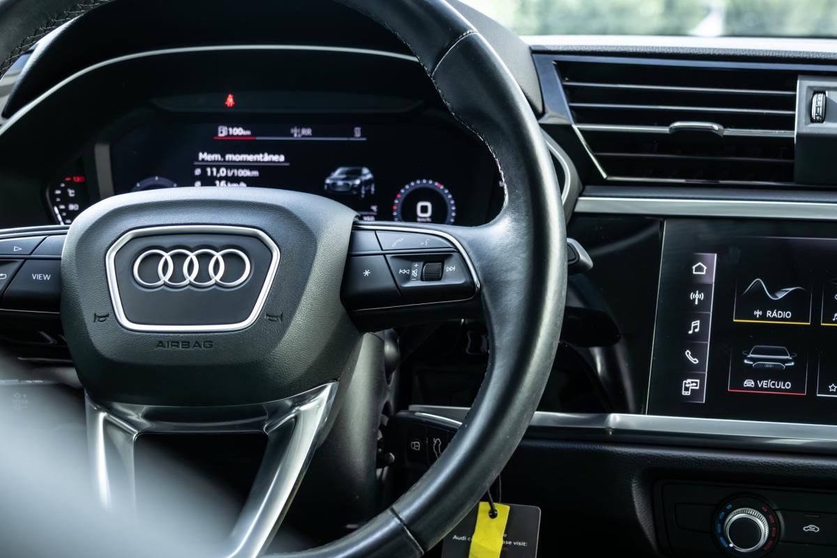 audi-q3-2023-diesel-1968cc