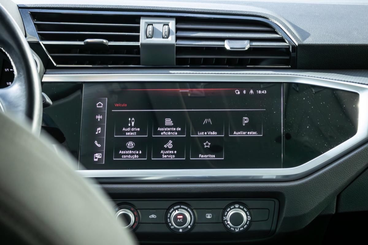 audi-q3-2023-diesel-1968cc