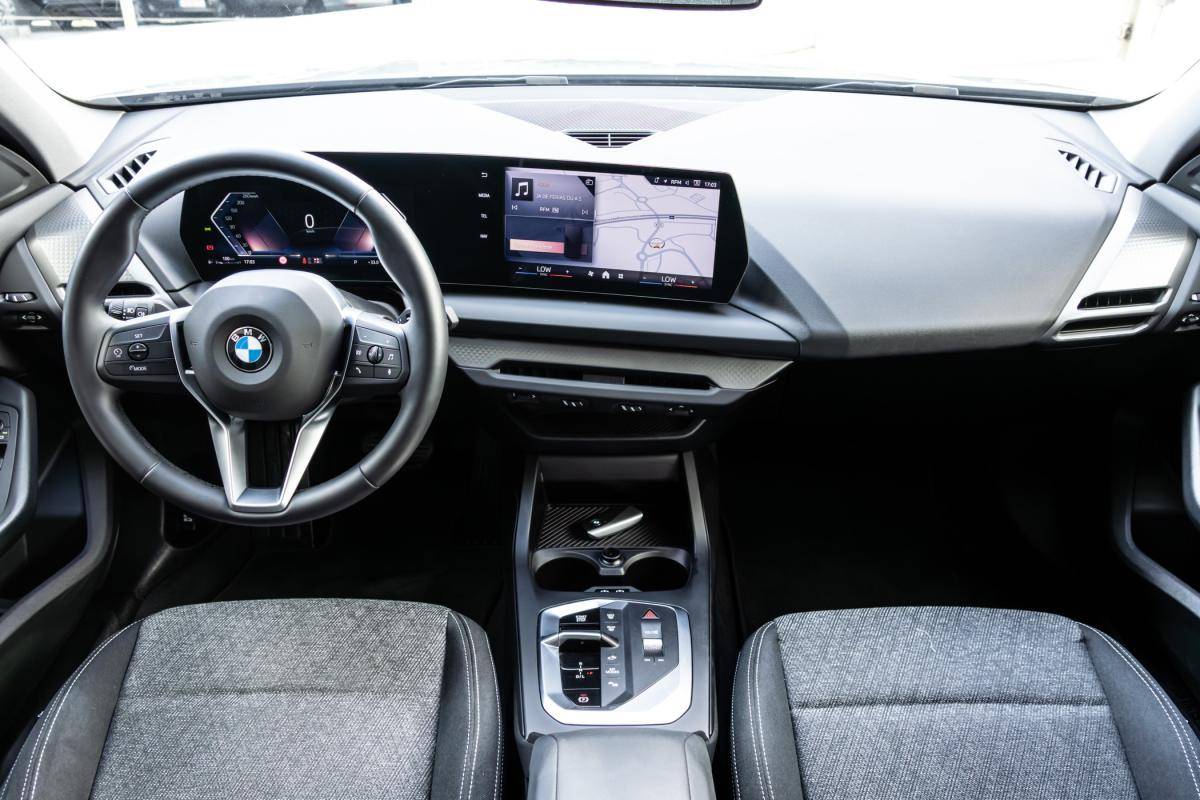 bmw-serie-1-2025-gasolina-1499cc