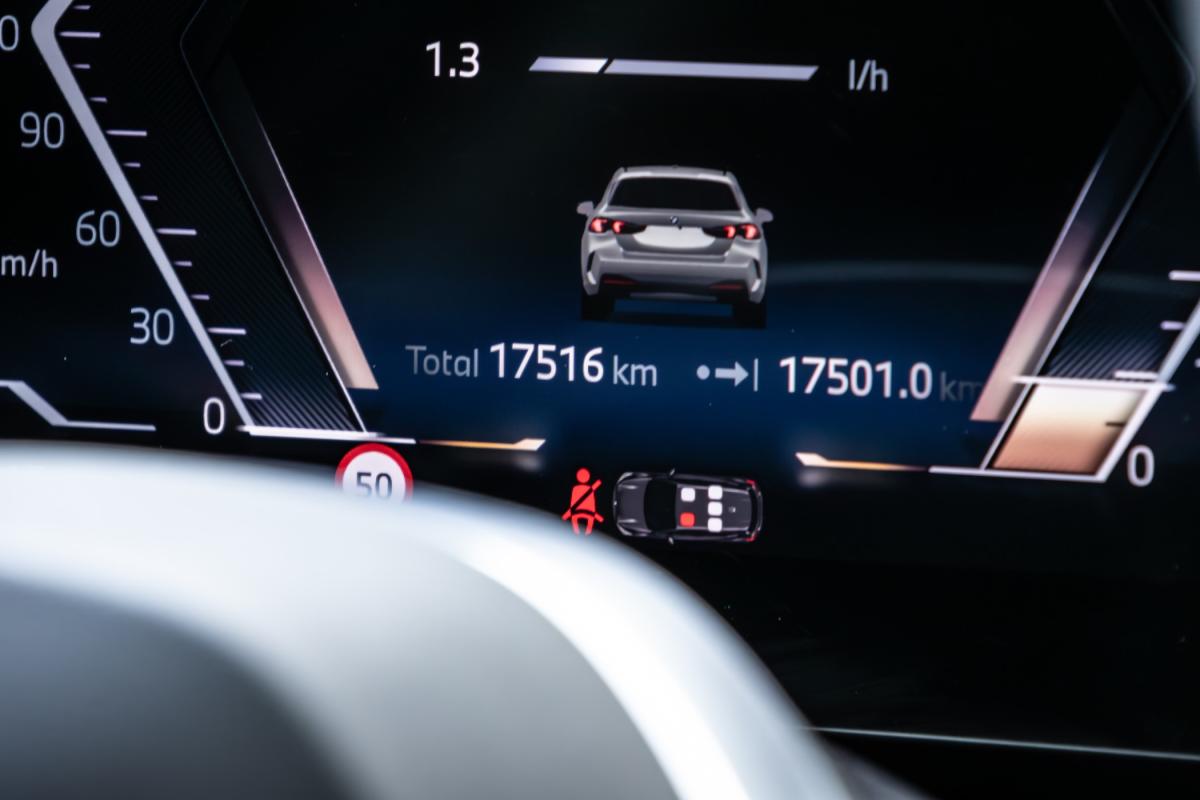 bmw-serie-1-2025-gasolina-1499cc