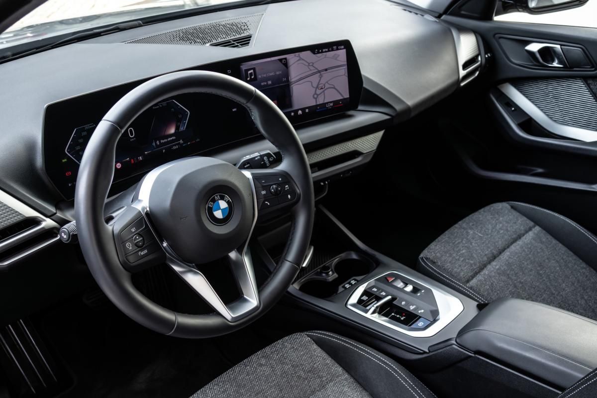 bmw-serie-1-2025-gasolina-1499cc