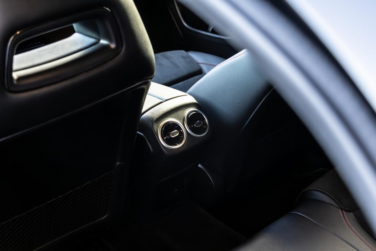 mercedes-benz-classe-a-2021-hibrido-a-gasolina-1332cc