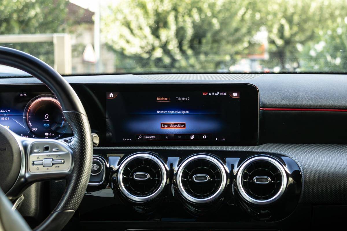 mercedes-benz-classe-a-2021-hibrido-a-gasolina-1332cc