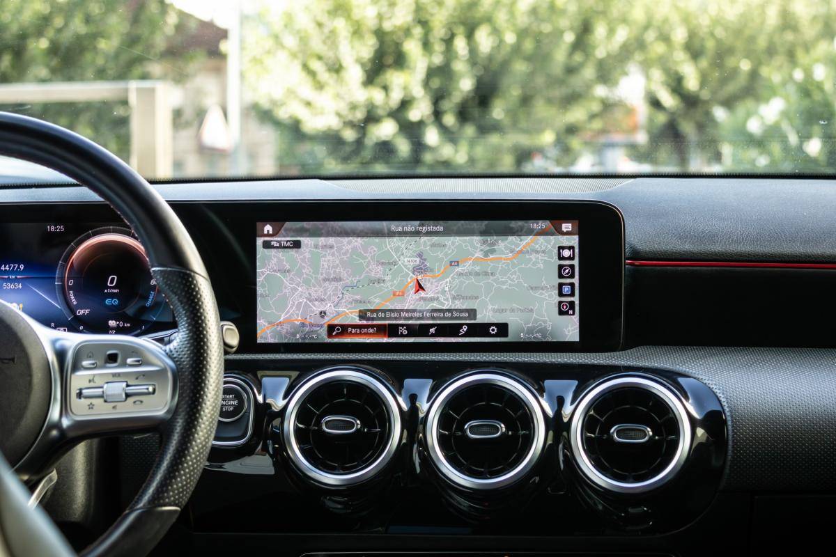 mercedes-benz-classe-a-2021-hibrido-a-gasolina-1332cc