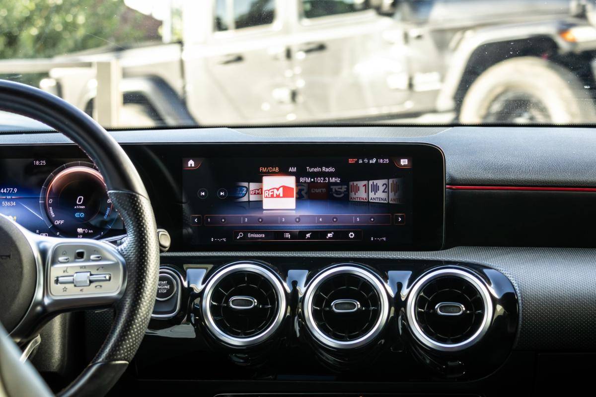 mercedes-benz-classe-a-2021-hibrido-a-gasolina-1332cc