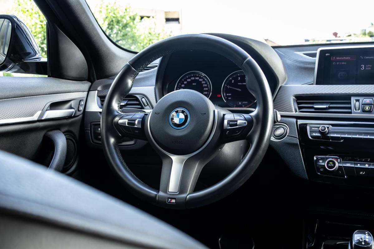 bmw-x2-2023-hibrido-a-gasolina-1499cc