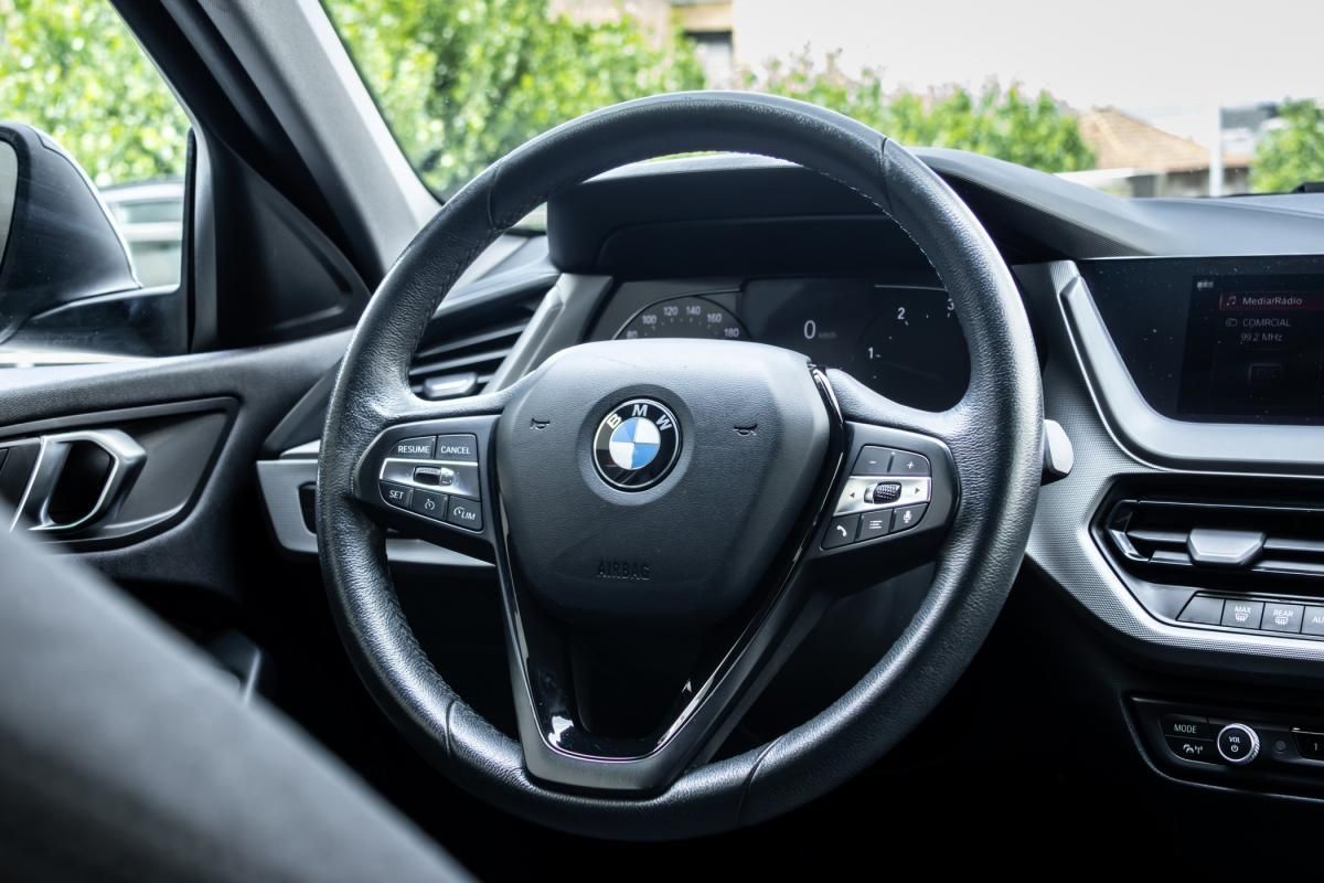 bmw-serie-1-2019-diesel-1496cc