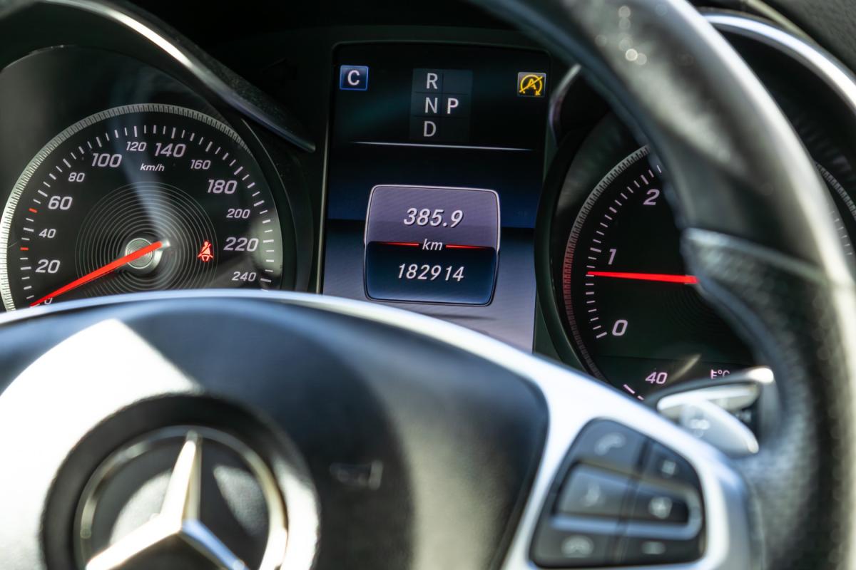 mercedes-benz-glc-2017-diesel-2143cc