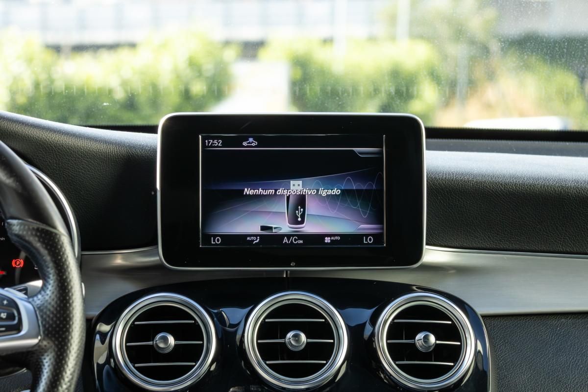 mercedes-benz-glc-2017-diesel-2143cc