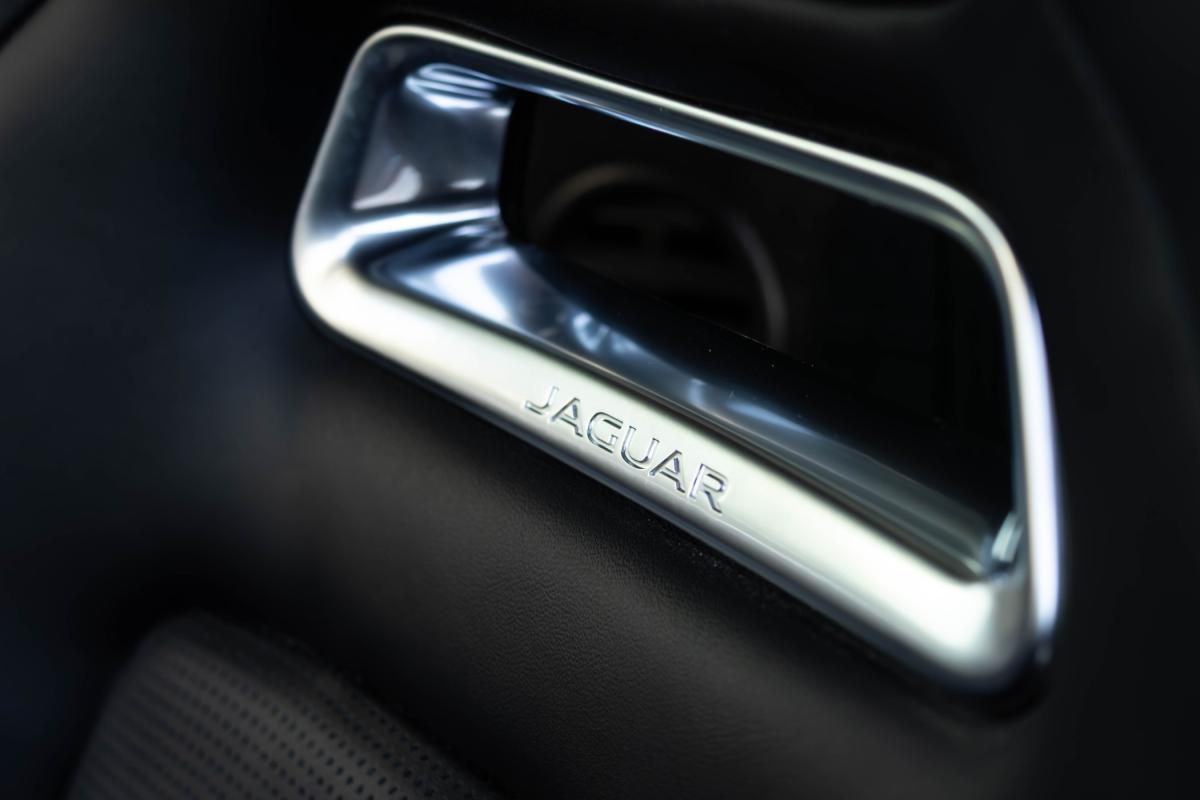 jaguar-f-type-2018-gasolina-1997cc
