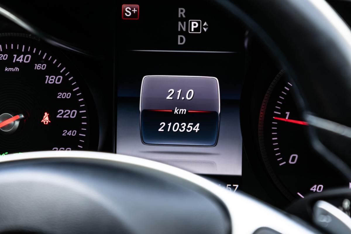 mercedes-benz-classe-c-2015-diesel-2143cc