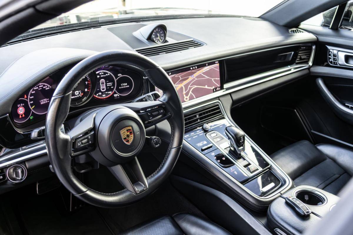 porsche-panamera-2021-hibrido-a-gasolina-2894cc