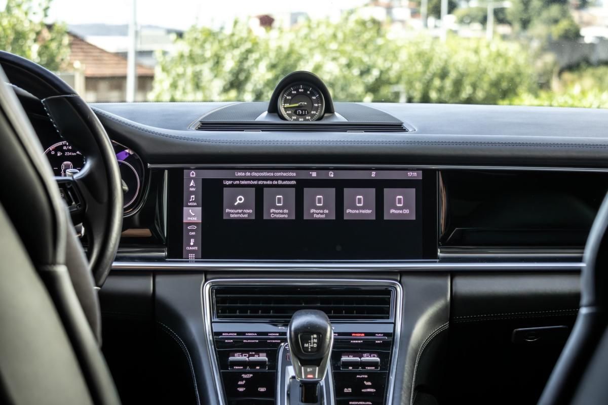 porsche-panamera-2021-hibrido-a-gasolina-2894cc