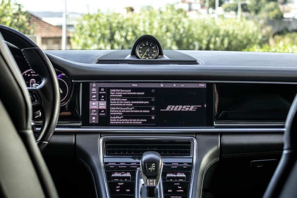porsche-panamera-2021-hibrido-a-gasolina-2894cc