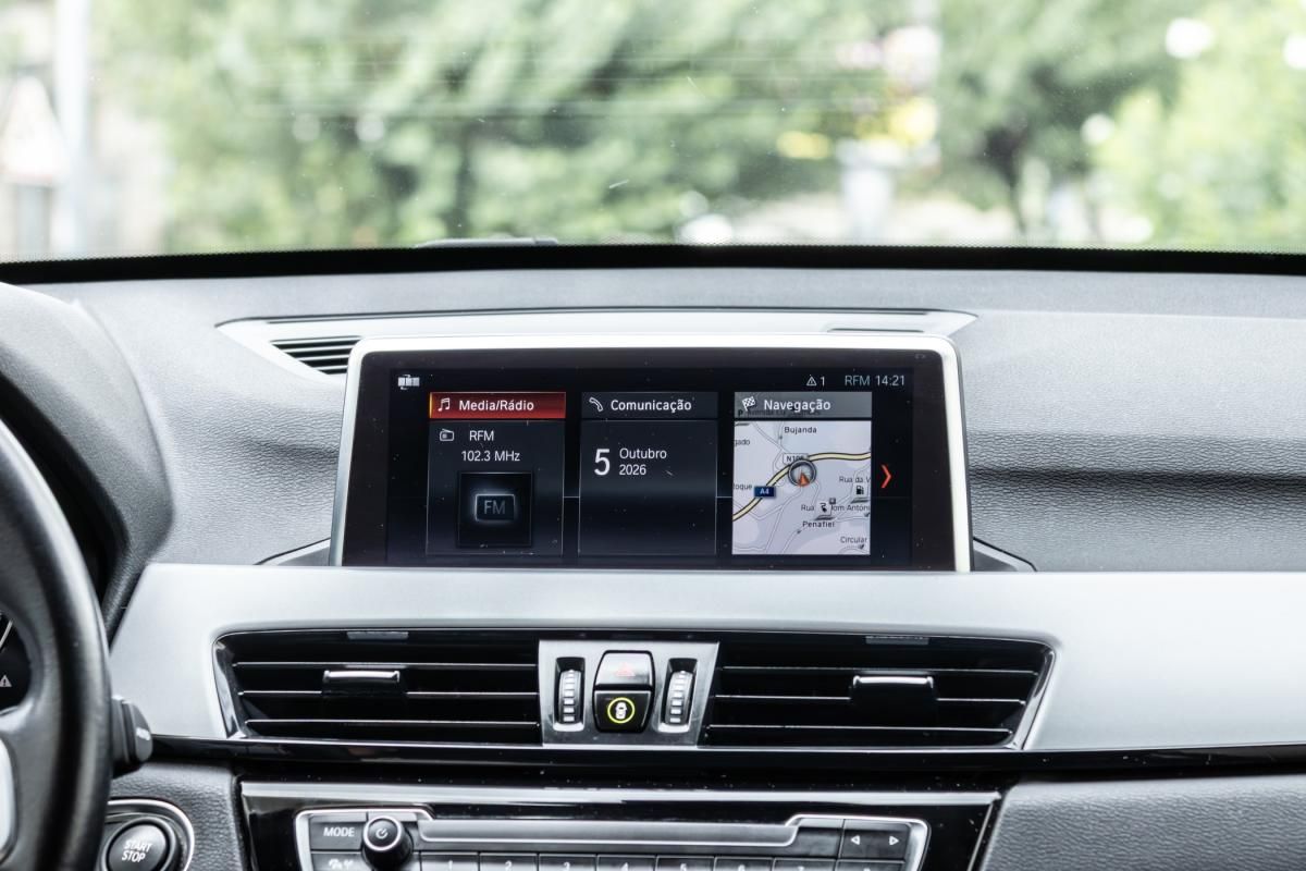 bmw-x1-2020-hibrido-a-gasolina-1499cc