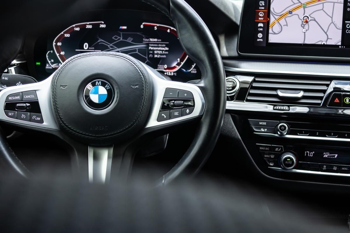 bmw-serie-5-2021-diesel-2993cc