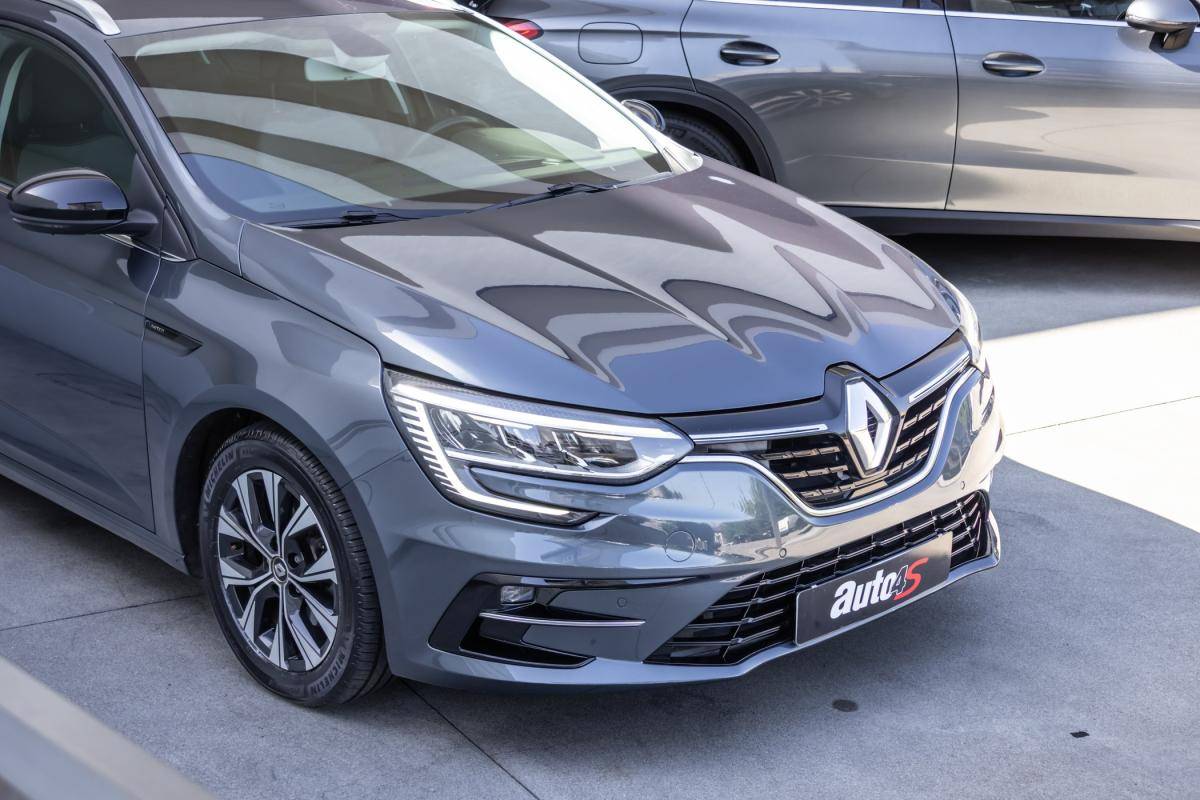renault-megane-sport-tourer-2021-diesel-1461cc
