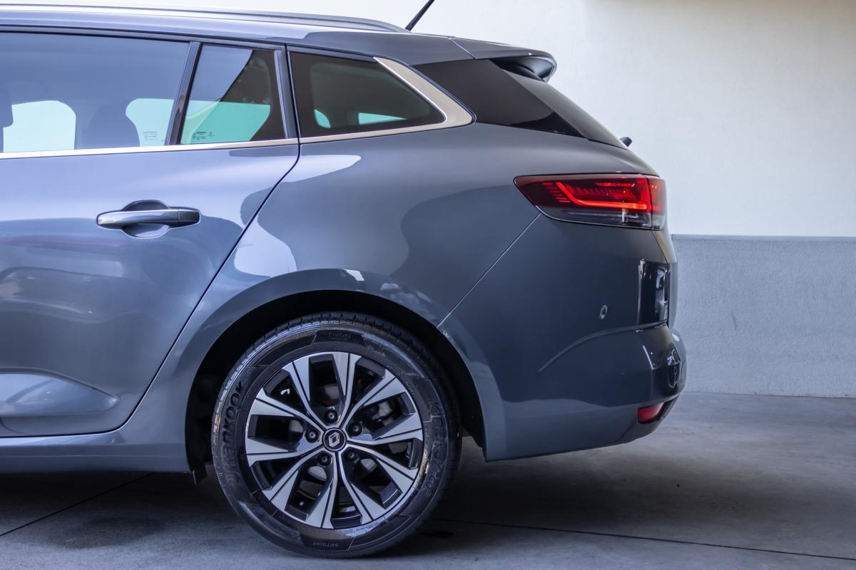 renault-megane-sport-tourer-2021-diesel-1461cc