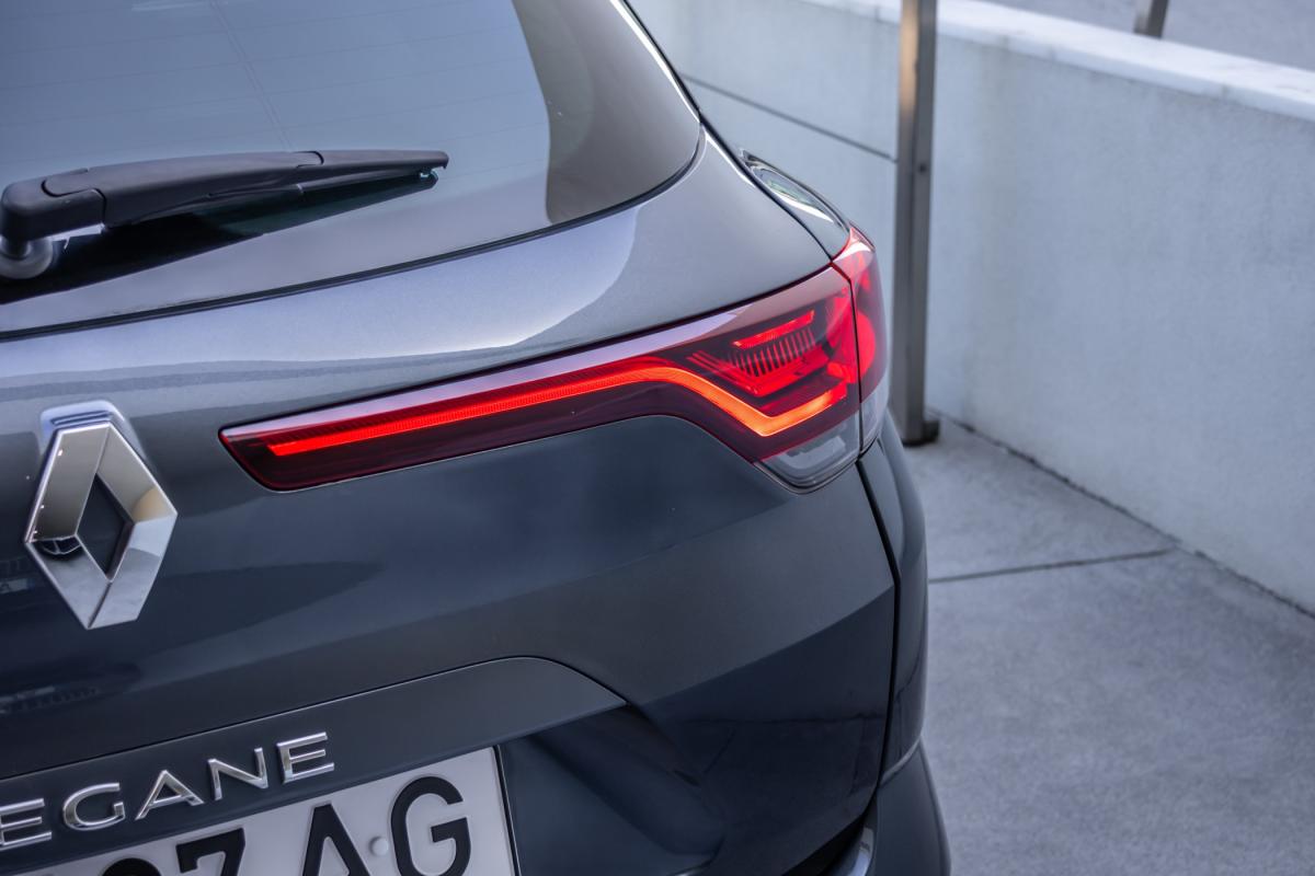 renault-megane-sport-tourer-2021-diesel-1461cc