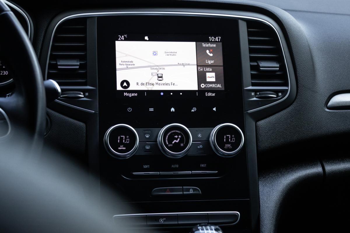 renault-megane-sport-tourer-2021-diesel-1461cc