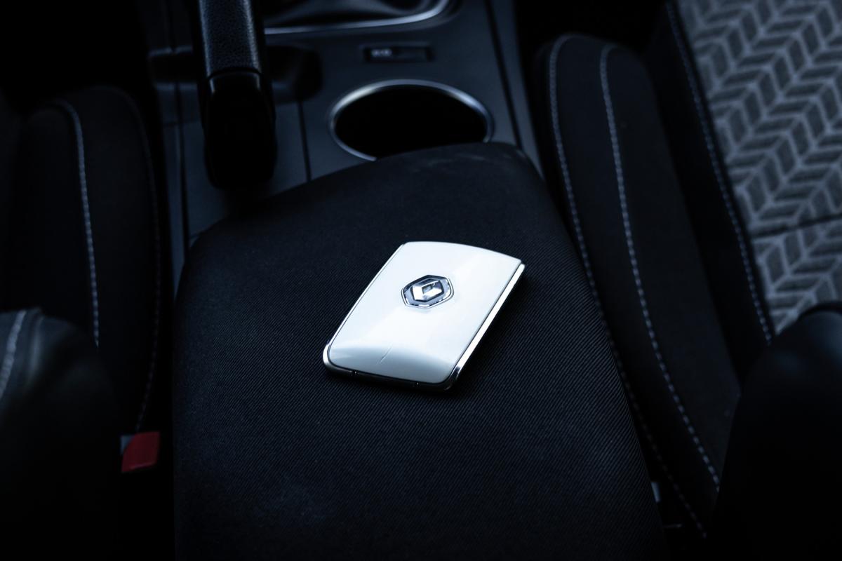renault-megane-sport-tourer-2021-diesel-1461cc