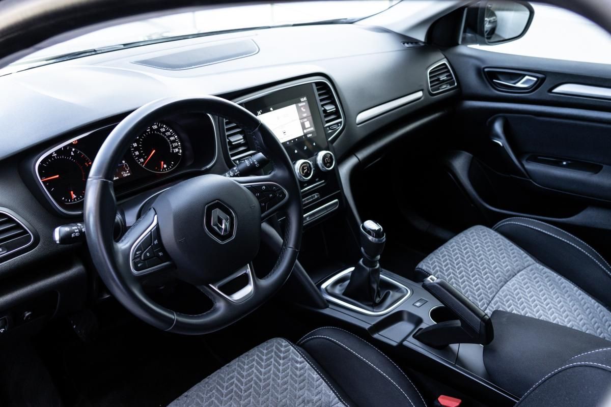 renault-megane-sport-tourer-2021-diesel-1461cc