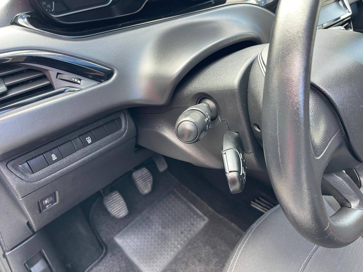 peugeot-208-2017-diesel-1560cc
