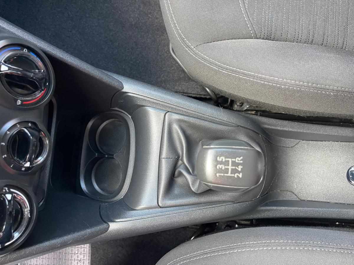 peugeot-208-2017-diesel-1560cc