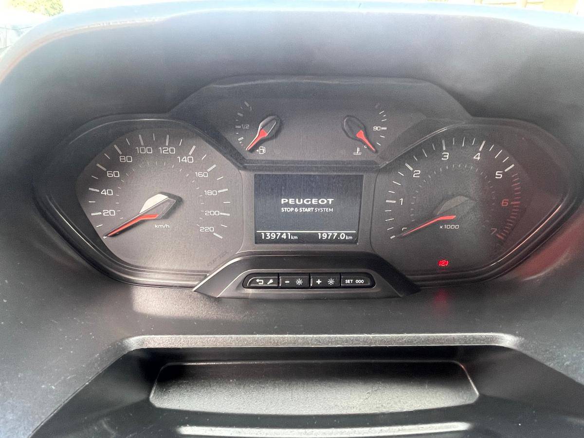 peugeot-partner-2019-diesel-1560cc