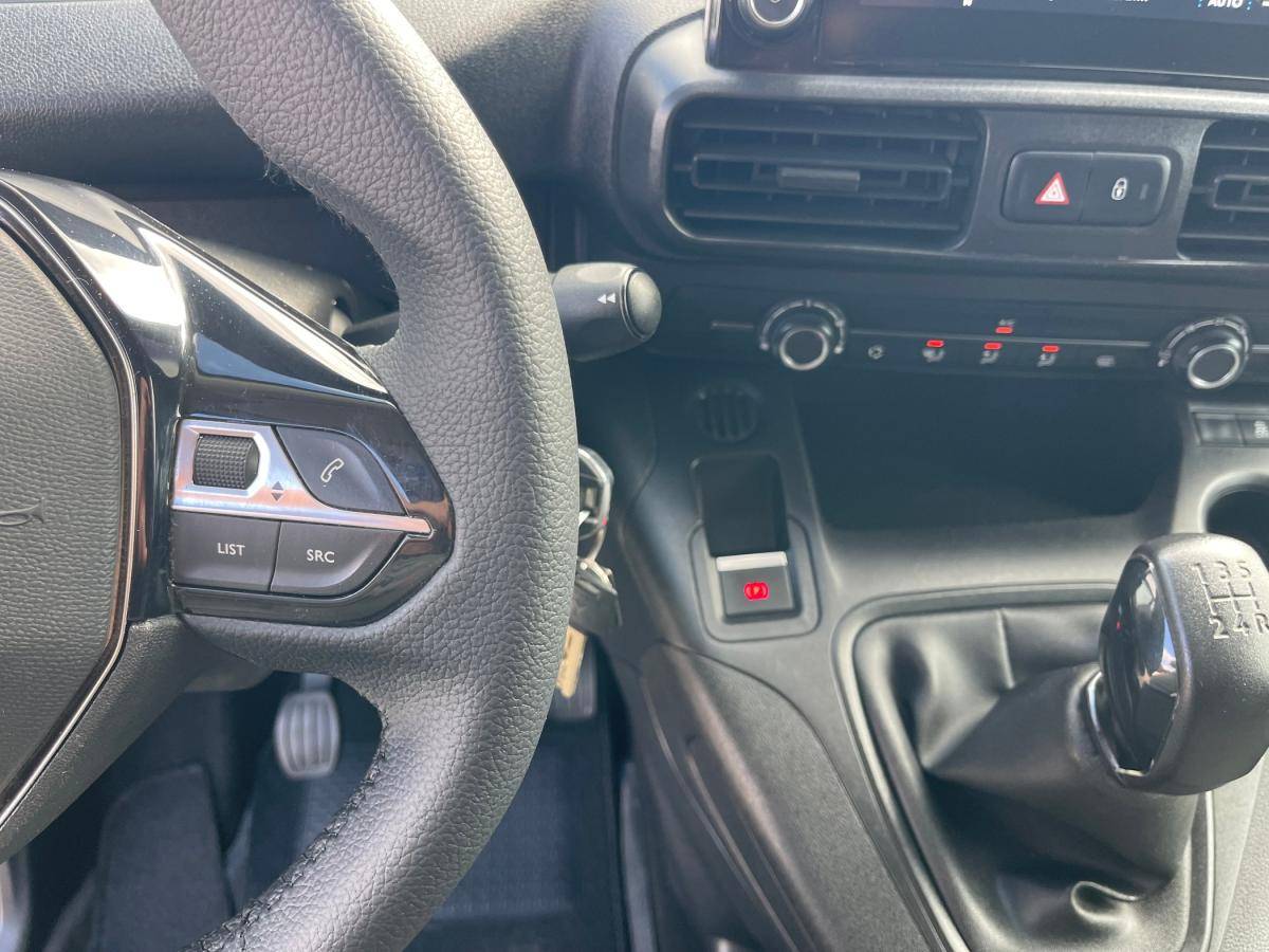 peugeot-partner-2019-diesel-1560cc