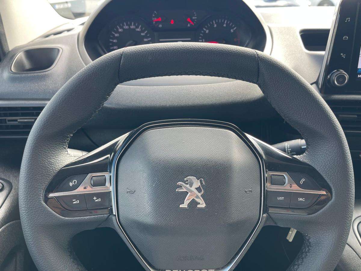 peugeot-partner-2019-diesel-1560cc