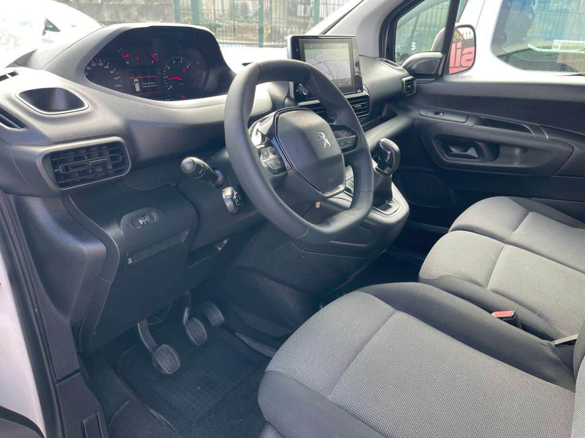 peugeot-partner-2019-diesel-1560cc