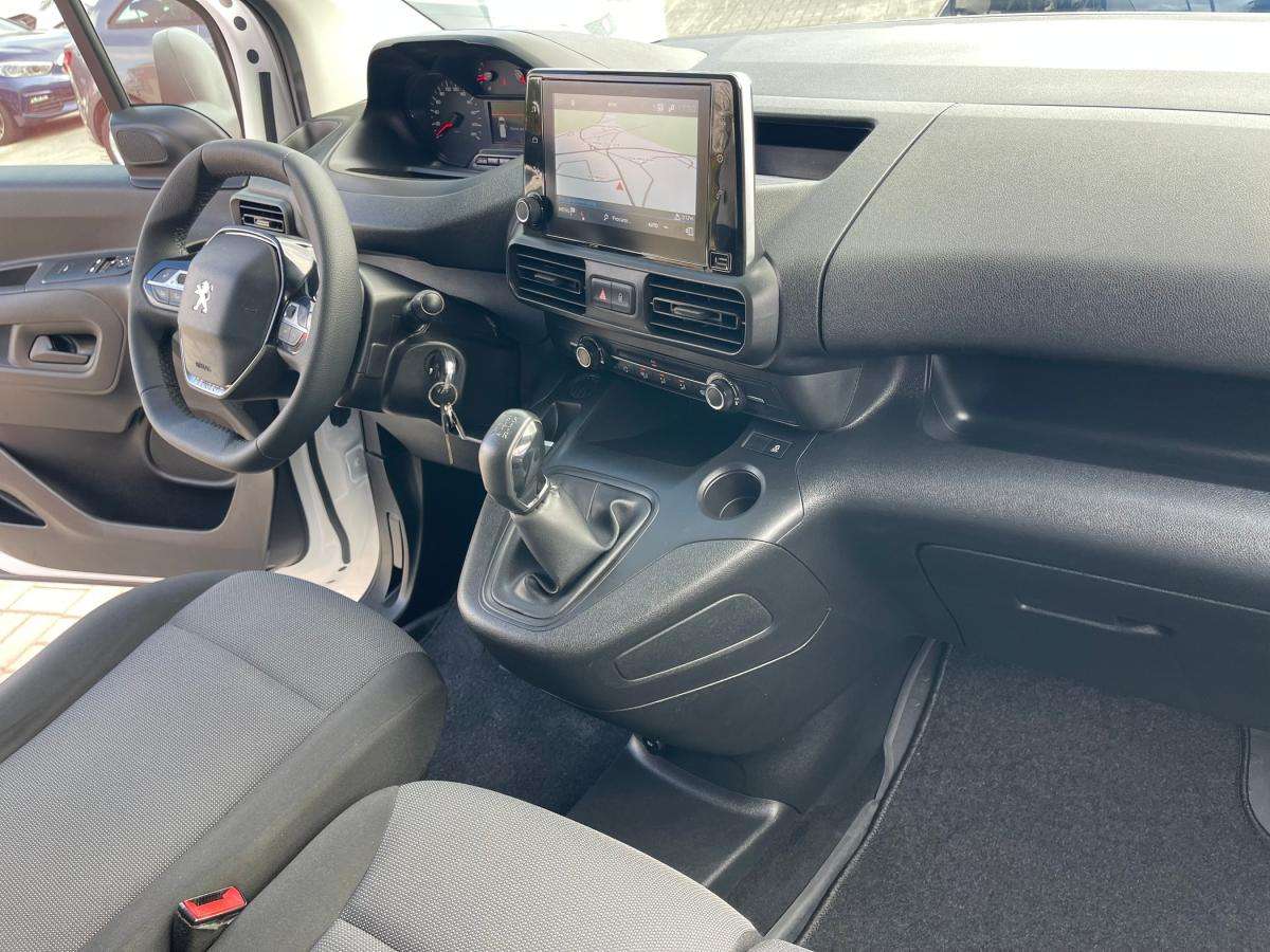 peugeot-partner-2019-diesel-1560cc