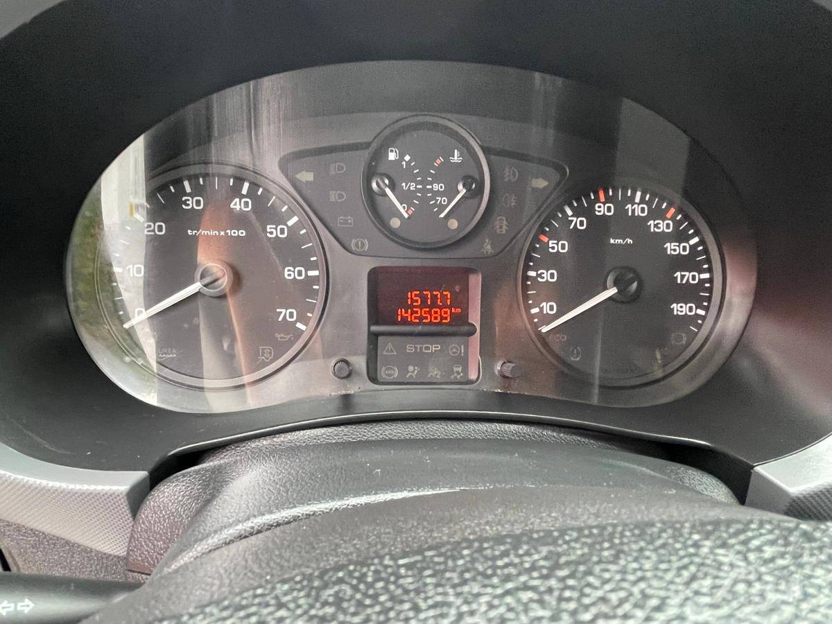 peugeot-partner-2017-diesel-1560cc