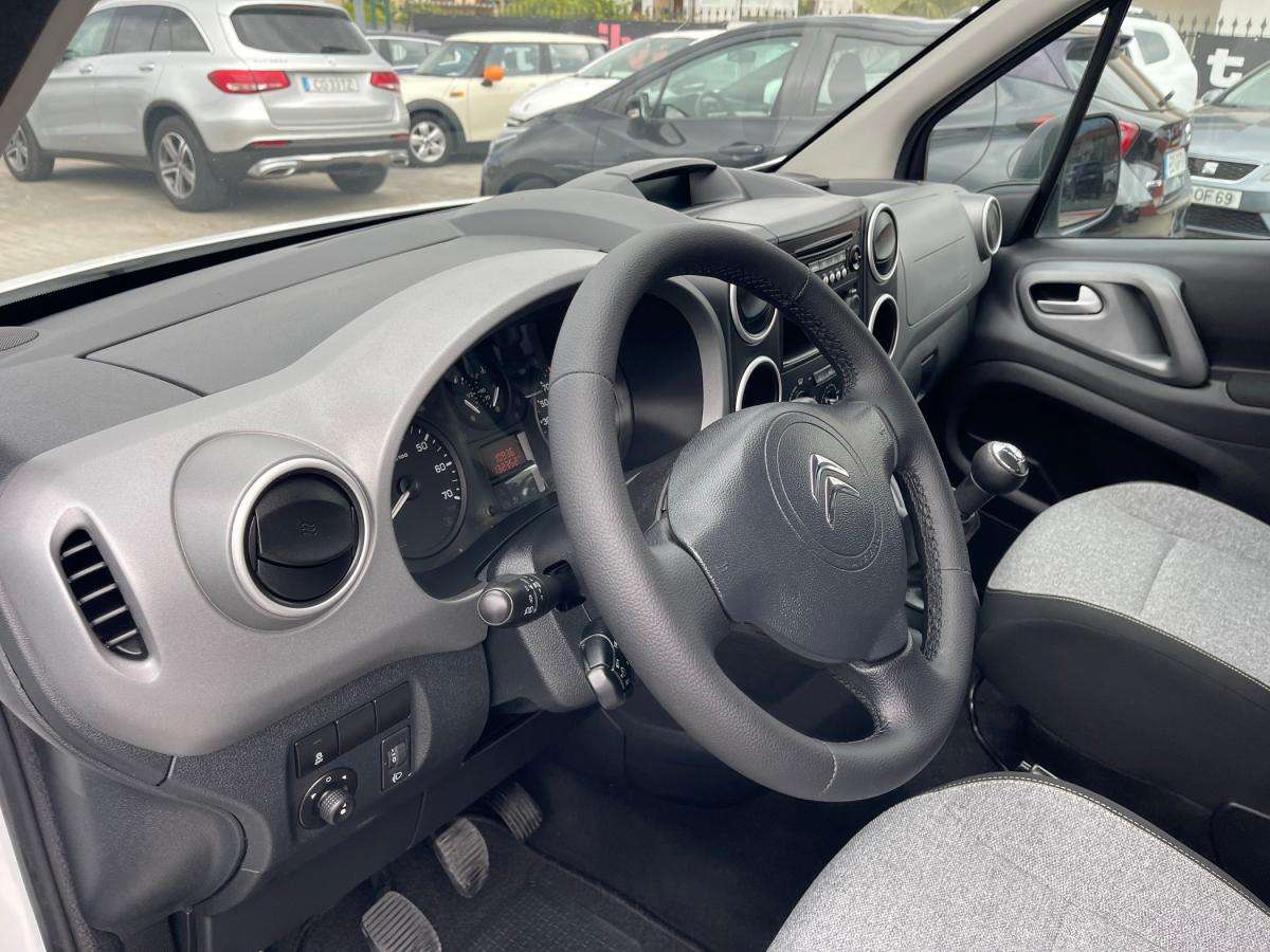 citroen-berlingo-2018-diesel-1560cc