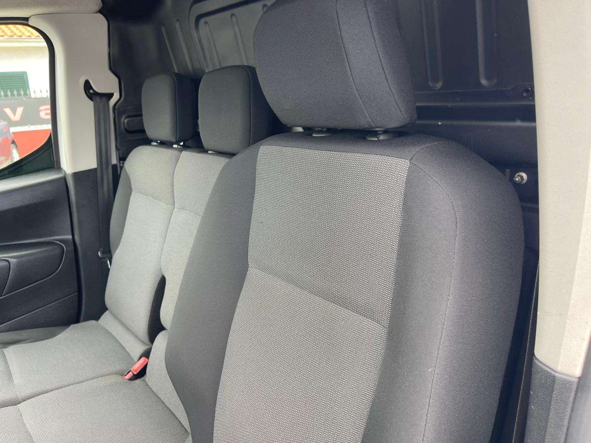 peugeot-partner-2019-diesel-1560cc