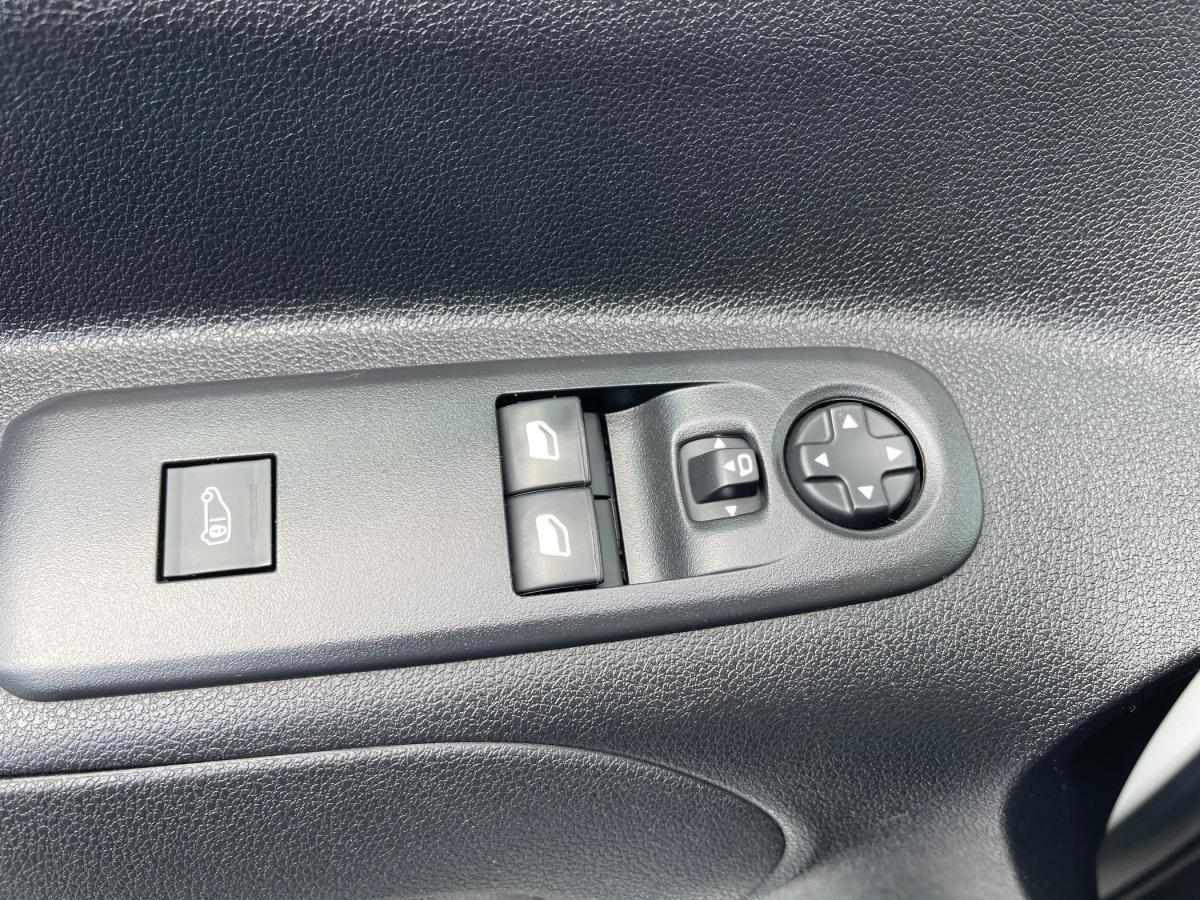 peugeot-partner-2019-diesel-1560cc