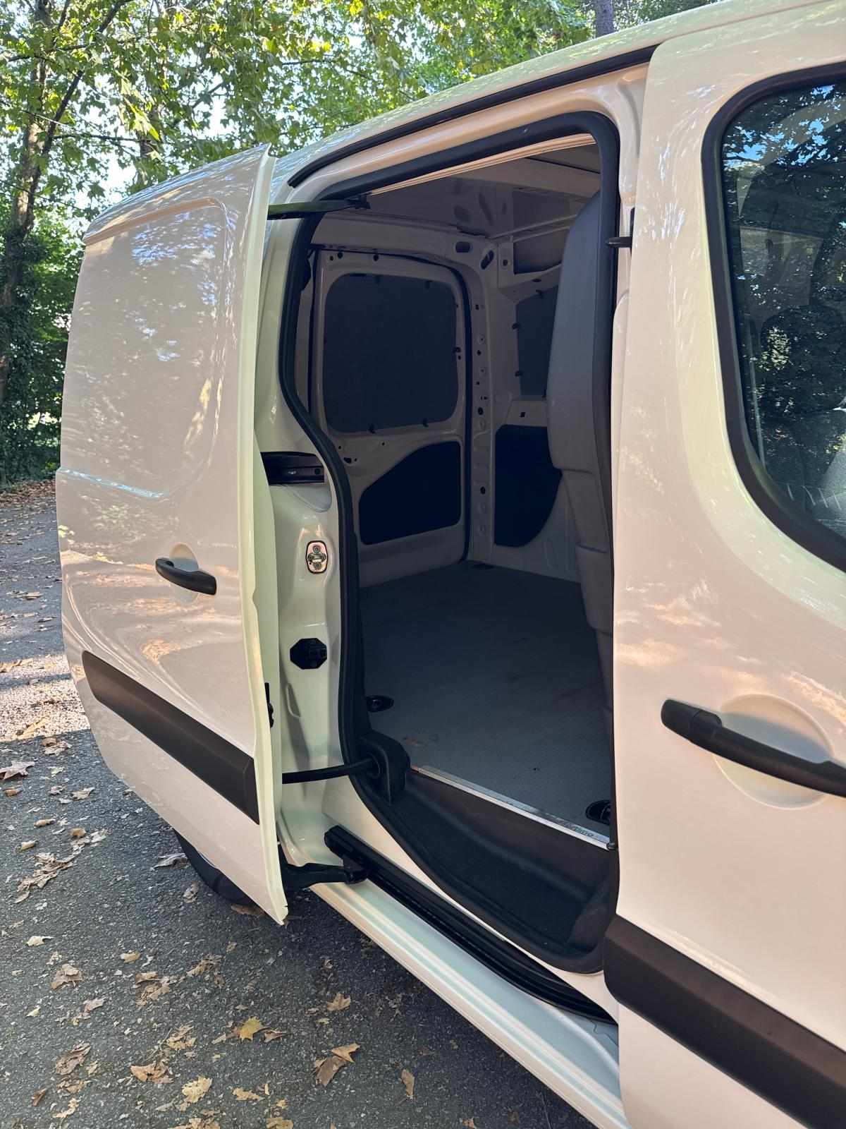 citroen-berlingo-2018-diesel-1560cc